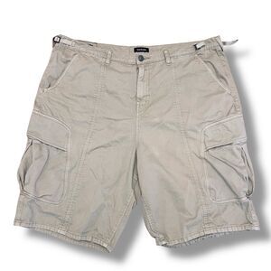 True Religion Baggy Tapered Shorts‎ 11” Men’s Khaki FLAW